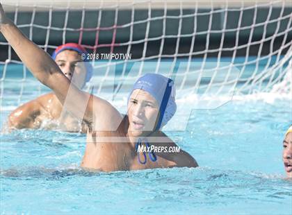 Thumbnail 2 in Beaumont vs Lakeside photogallery.