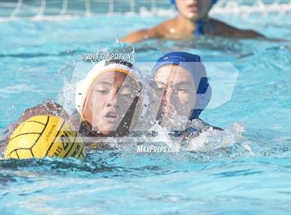 Thumbnail 2 in Beaumont vs Lakeside photogallery.