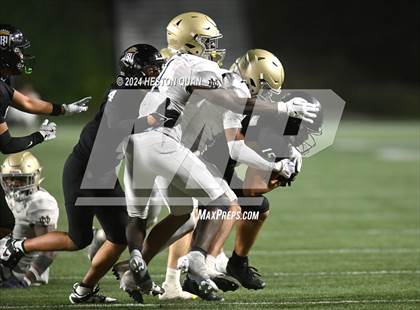 Thumbnail 2 in Notre Dame (SO) @ Servite photogallery.