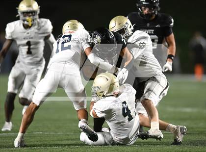 Thumbnail 3 in Notre Dame (SO) @ Servite photogallery.