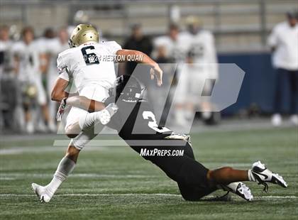 Thumbnail 2 in Notre Dame (SO) @ Servite photogallery.