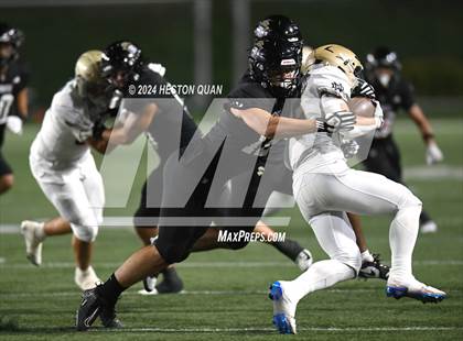 Thumbnail 2 in Notre Dame (SO) @ Servite photogallery.