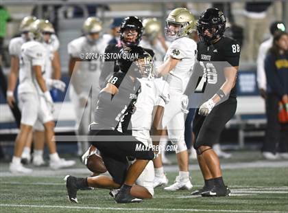 Thumbnail 1 in Notre Dame (SO) @ Servite photogallery.