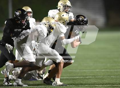 Thumbnail 3 in Notre Dame (SO) @ Servite photogallery.