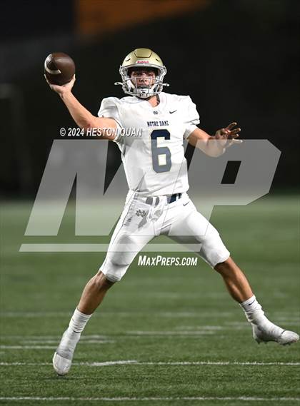 Thumbnail 1 in Notre Dame (SO) @ Servite photogallery.