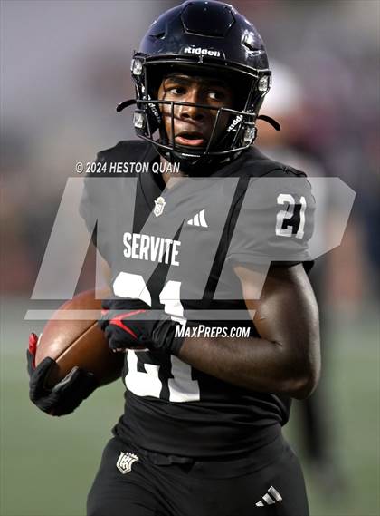 Thumbnail 2 in Notre Dame (SO) @ Servite photogallery.