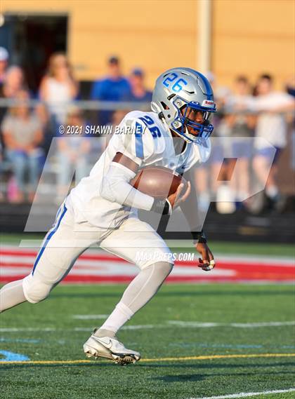 Thumbnail 2 in Hamilton Southeastern @ Fishers photogallery.