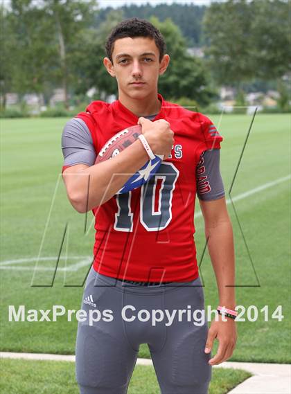 Thumbnail 2 in Mount Si (USA Football/MaxPreps Media Day Event) photogallery.