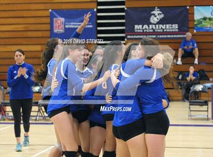 Thumbnail 3 in Sonora vs. Christian Brothers (CIF SJS D3 Final) photogallery.