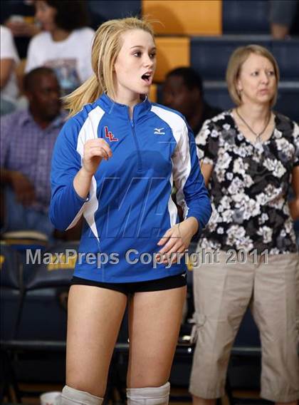 Thumbnail 2 in Stony Point vs. Leander photogallery.