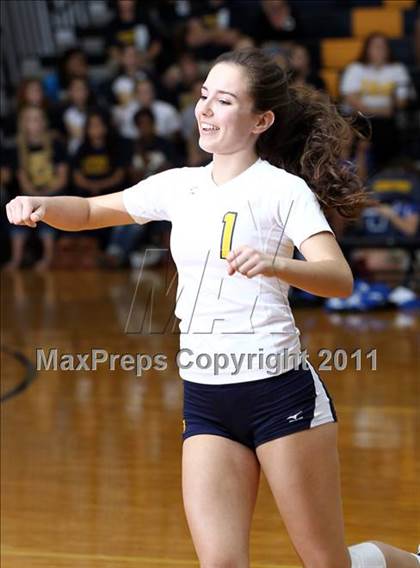 Thumbnail 1 in Stony Point vs. Leander photogallery.