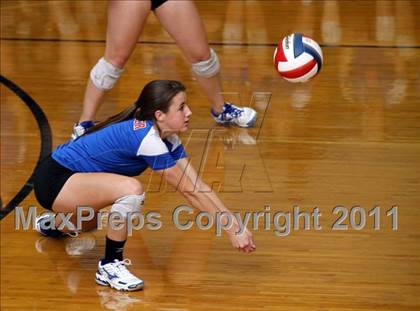 Thumbnail 3 in Stony Point vs. Leander photogallery.