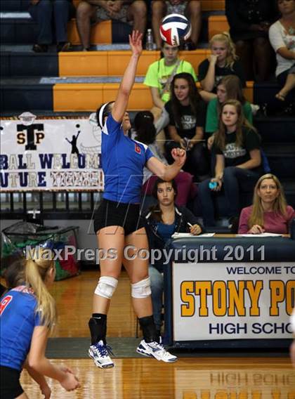 Thumbnail 2 in Stony Point vs. Leander photogallery.