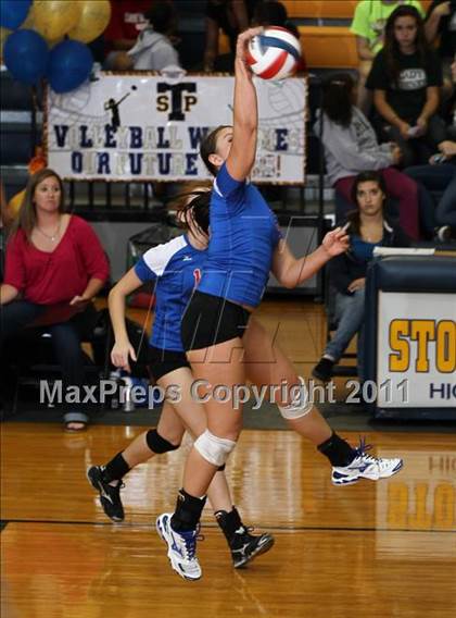 Thumbnail 2 in Stony Point vs. Leander photogallery.