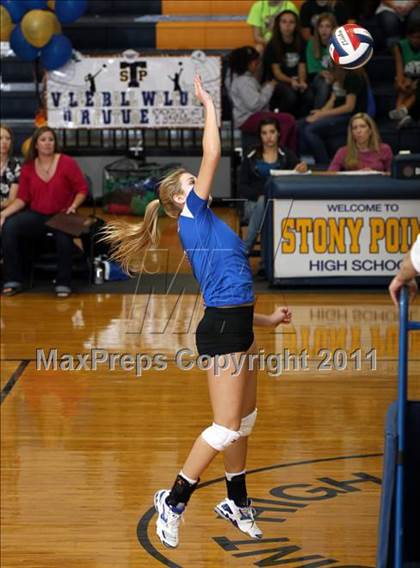 Thumbnail 2 in Stony Point vs. Leander photogallery.