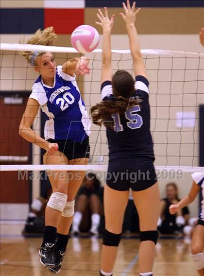 Thumbnail 3 in Friendswood vs. Carroll (Pearland Volleyball Classic) photogallery.