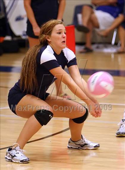Thumbnail 1 in Friendswood vs. Carroll (Pearland Volleyball Classic) photogallery.
