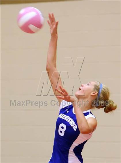 Thumbnail 3 in Friendswood vs. Carroll (Pearland Volleyball Classic) photogallery.