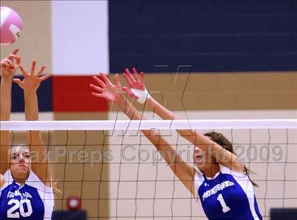 Thumbnail 1 in Friendswood vs. Carroll (Pearland Volleyball Classic) photogallery.