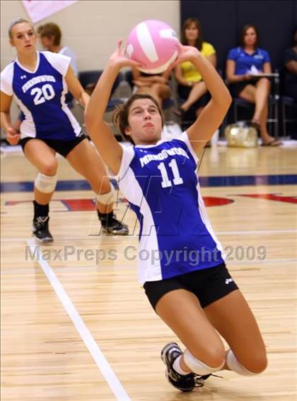 Thumbnail 3 in Friendswood vs. Carroll (Pearland Volleyball Classic) photogallery.