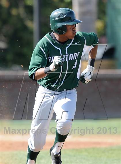 Thumbnail 2 in Elsinore vs. De La Salle (Hard 9 National Classic) photogallery.