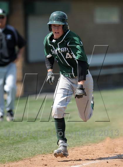 Thumbnail 1 in Elsinore vs. De La Salle (Hard 9 National Classic) photogallery.