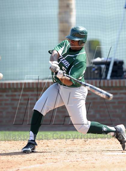 Thumbnail 3 in Elsinore vs. De La Salle (Hard 9 National Classic) photogallery.