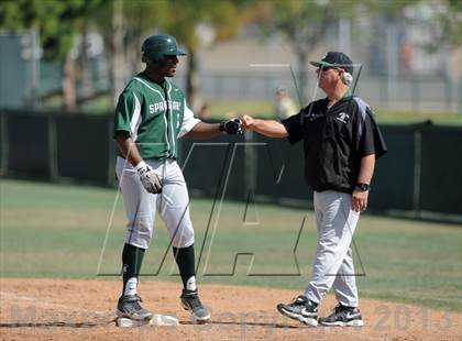 Thumbnail 3 in Elsinore vs. De La Salle (Hard 9 National Classic) photogallery.