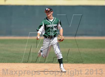 Thumbnail 3 in Elsinore vs. De La Salle (Hard 9 National Classic) photogallery.