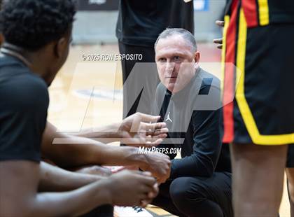Thumbnail 2 in Long Island Lutheran vs Oak Hill Academy ( Bob McKillop Invitational ) photogallery.
