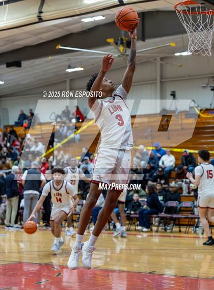 Thumbnail 3 in Long Island Lutheran vs Oak Hill Academy ( Bob McKillop Invitational ) photogallery.