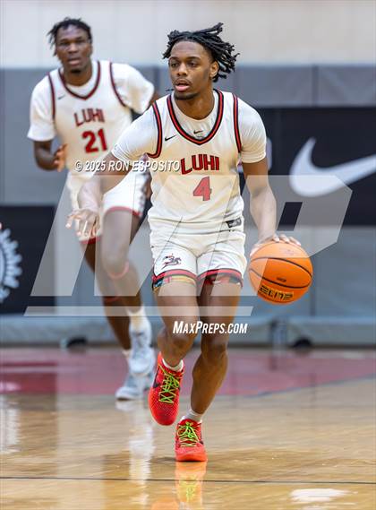 Thumbnail 3 in Long Island Lutheran vs Oak Hill Academy ( Bob McKillop Invitational ) photogallery.