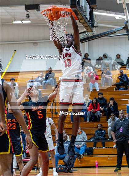 Thumbnail 3 in Long Island Lutheran vs Oak Hill Academy ( Bob McKillop Invitational ) photogallery.