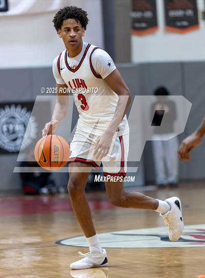 Thumbnail 1 in Long Island Lutheran vs Oak Hill Academy ( Bob McKillop Invitational ) photogallery.
