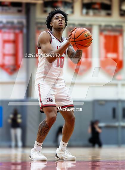 Thumbnail 2 in Long Island Lutheran vs Oak Hill Academy ( Bob McKillop Invitational ) photogallery.