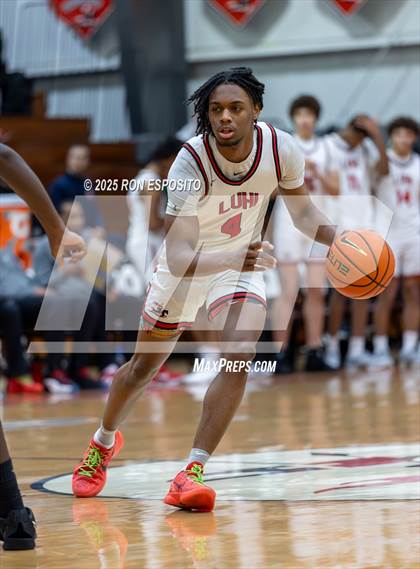 Thumbnail 2 in Long Island Lutheran vs Oak Hill Academy ( Bob McKillop Invitational ) photogallery.
