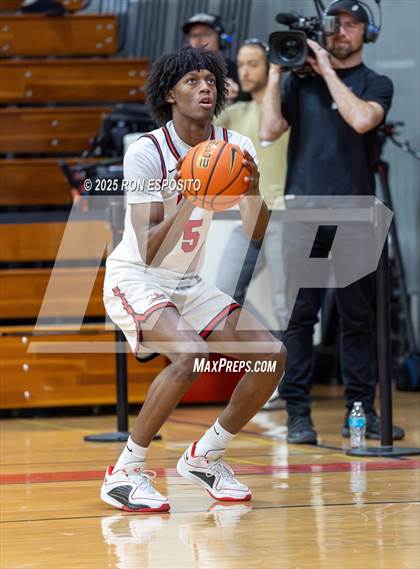 Thumbnail 1 in Long Island Lutheran vs Oak Hill Academy ( Bob McKillop Invitational ) photogallery.