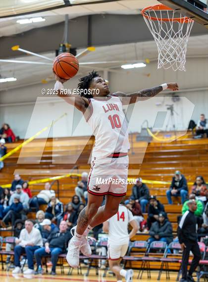 Thumbnail 3 in Long Island Lutheran vs Oak Hill Academy ( Bob McKillop Invitational ) photogallery.