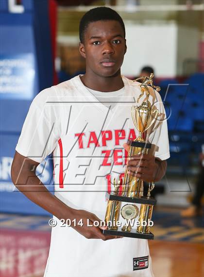 Thumbnail 3 in Tappan Zee vs Cardinal Spellman (Slam Dunk Tournament) photogallery.