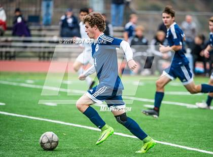 Thumbnail 3 in Olympian vs. San Dieguito Academy photogallery.