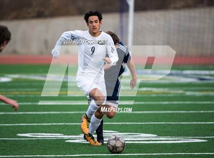 Thumbnail 3 in Olympian vs. San Dieguito Academy photogallery.