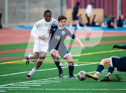 Thumbnail 3 in Olympian vs. San Dieguito Academy photogallery.