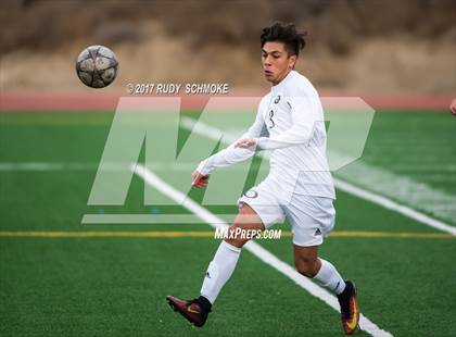 Thumbnail 3 in Olympian vs. San Dieguito Academy photogallery.