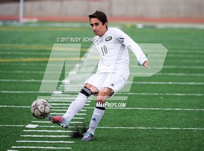 Thumbnail 2 in Olympian vs. San Dieguito Academy photogallery.