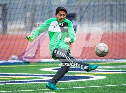 Thumbnail 3 in Olympian vs. San Dieguito Academy photogallery.