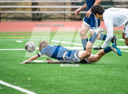 Thumbnail 2 in Olympian vs. San Dieguito Academy photogallery.