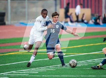 Thumbnail 2 in Olympian vs. San Dieguito Academy photogallery.