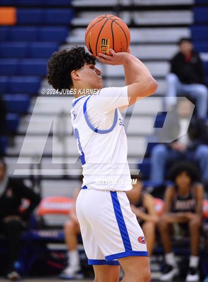 Thumbnail 2 in Liberty @ Bishop Gorman photogallery.