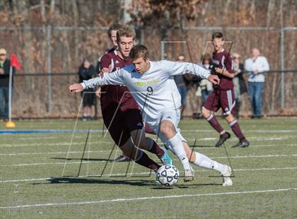 Thumbnail 2 in Farmington vs.  Joel Barlow (CIAC Class L Final) photogallery.