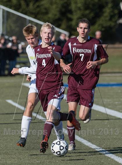 Thumbnail 1 in Farmington vs.  Joel Barlow (CIAC Class L Final) photogallery.